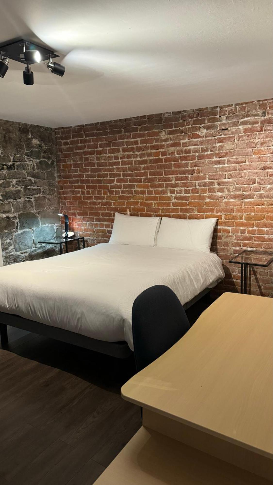 E-Hotel Des Grisons Québec Eksteriør bilde